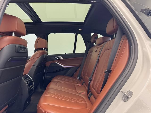 Used 2022 BMW X5 sDrive40i w/ M Sport Package RWD image 21
