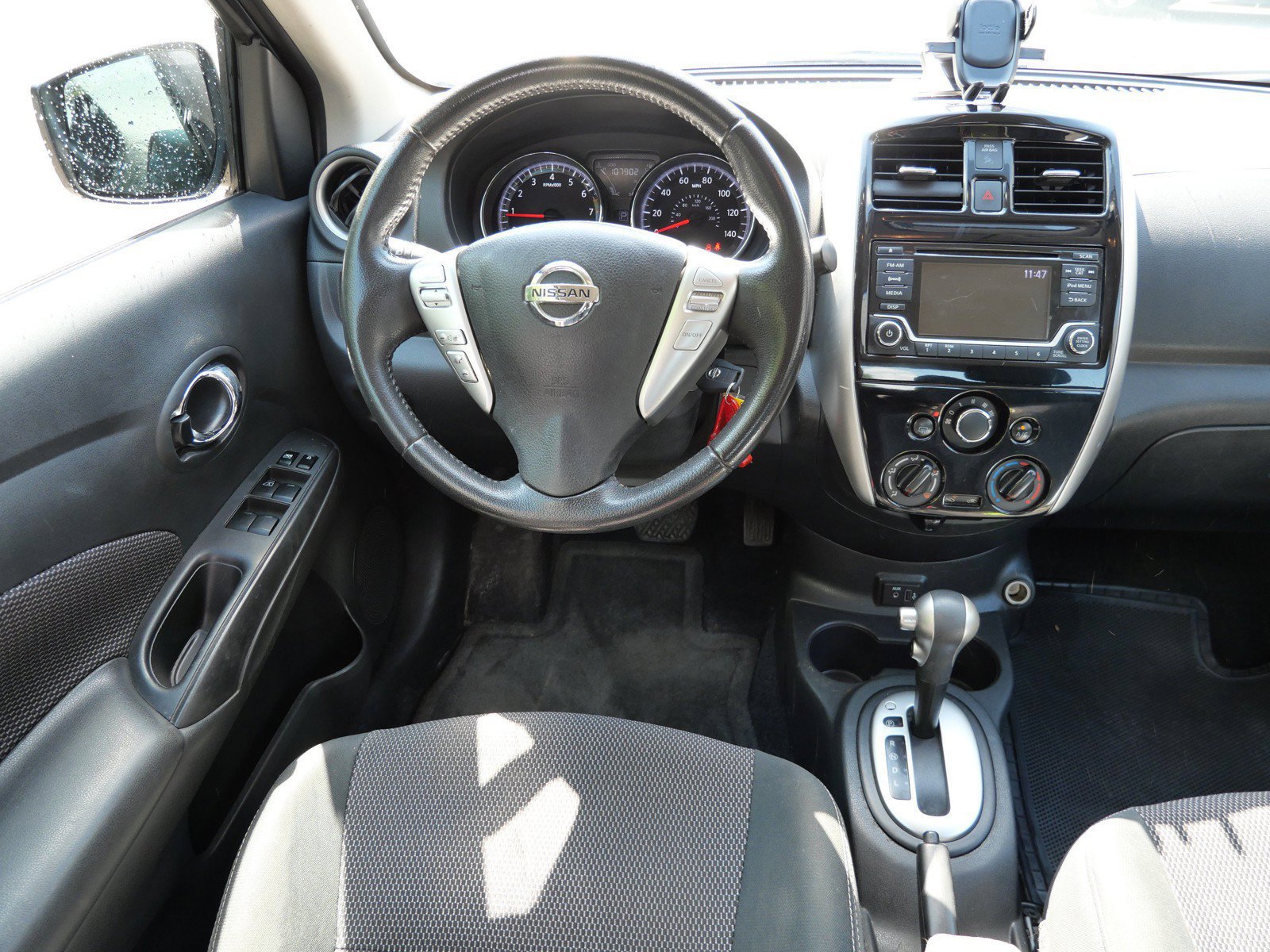 Used 2018 Nissan Versa SV w/ SV Special Edition Package FWD image 12