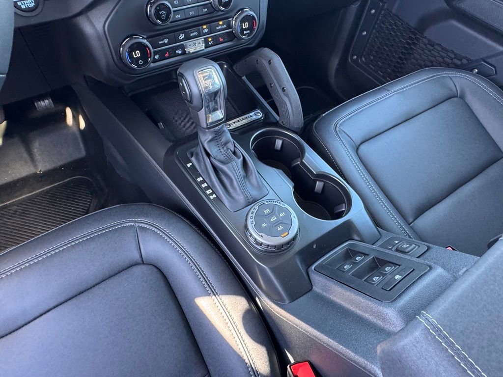 New 2025 Ford Bronco Badlands image 23