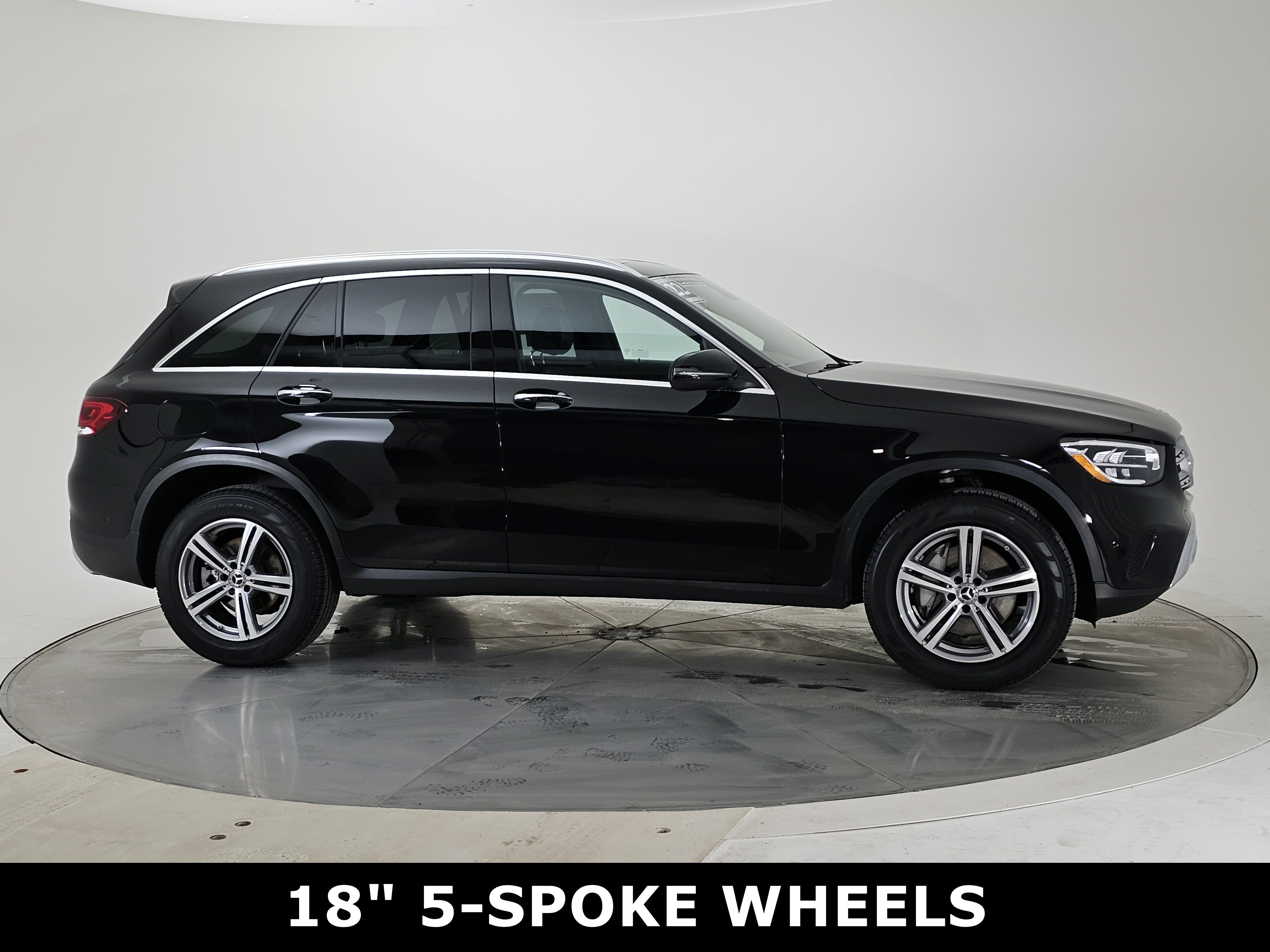 Certified 2022 Mercedes-Benz GLC 300 4MATIC image 2
