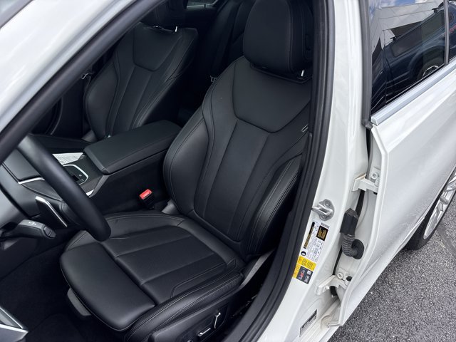 Used 2024 BMW 330e xDrive AWD/4WD image 18