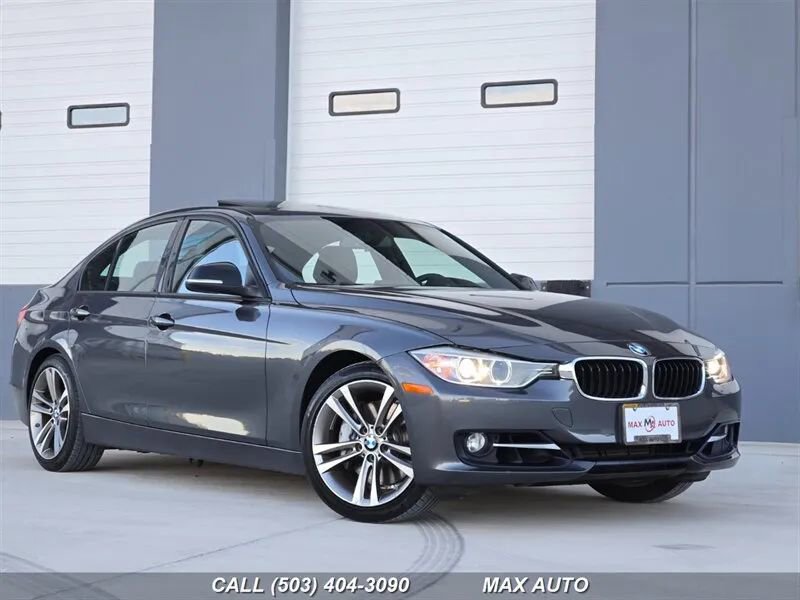 Used 2013 BMW 335i 335i Sedan 4D image 1