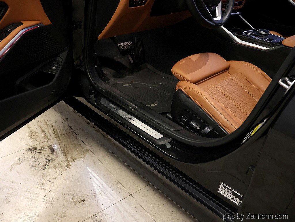 Certified 2023 BMW 330i xDrive Sedan w/ Premium Package image 27