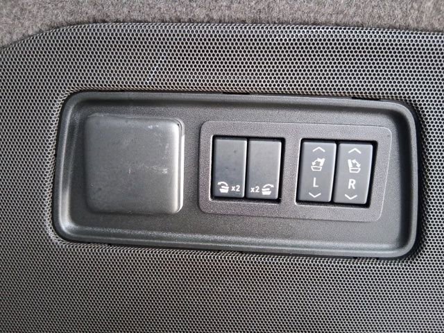 Used 2025 Cadillac Escalade Premium Luxury w/ Touring Package RWD image 7