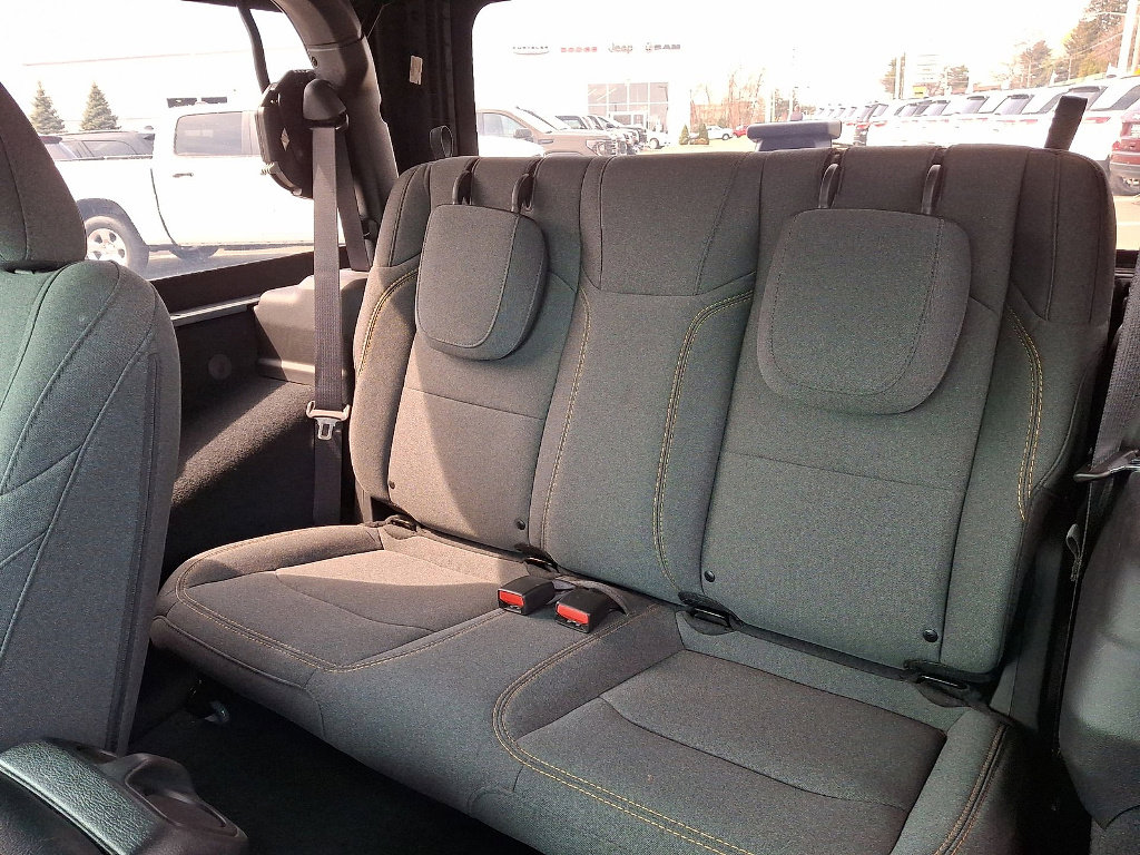 Certified 2024 Jeep Wrangler Sport S image 19