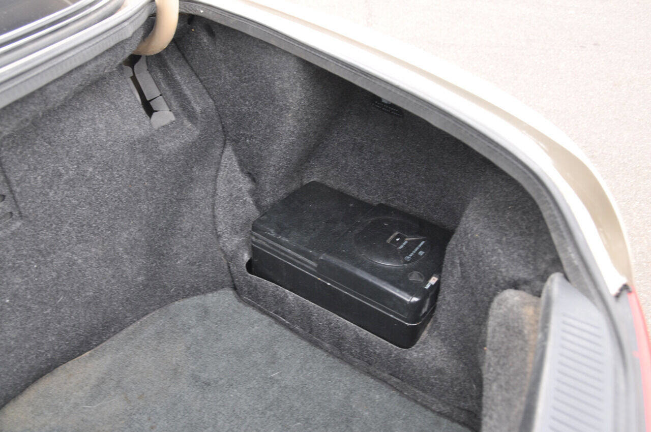 Used 1995 Lexus SC 300 Coupe image 30