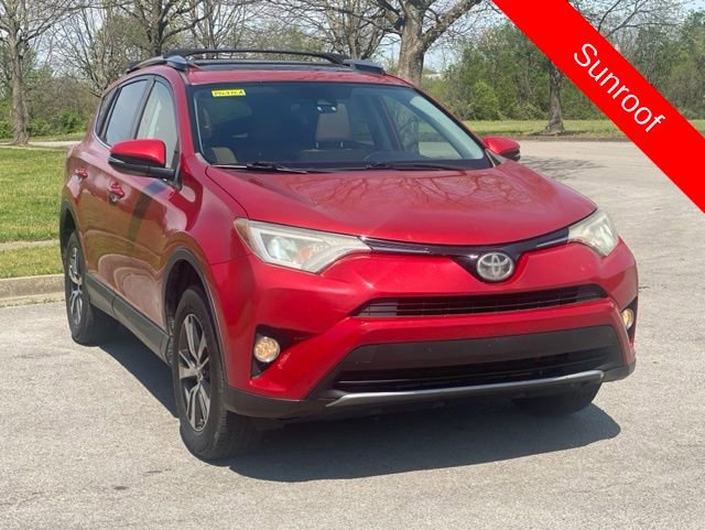 Used 2017 Toyota RAV4 XLE FWD image 1