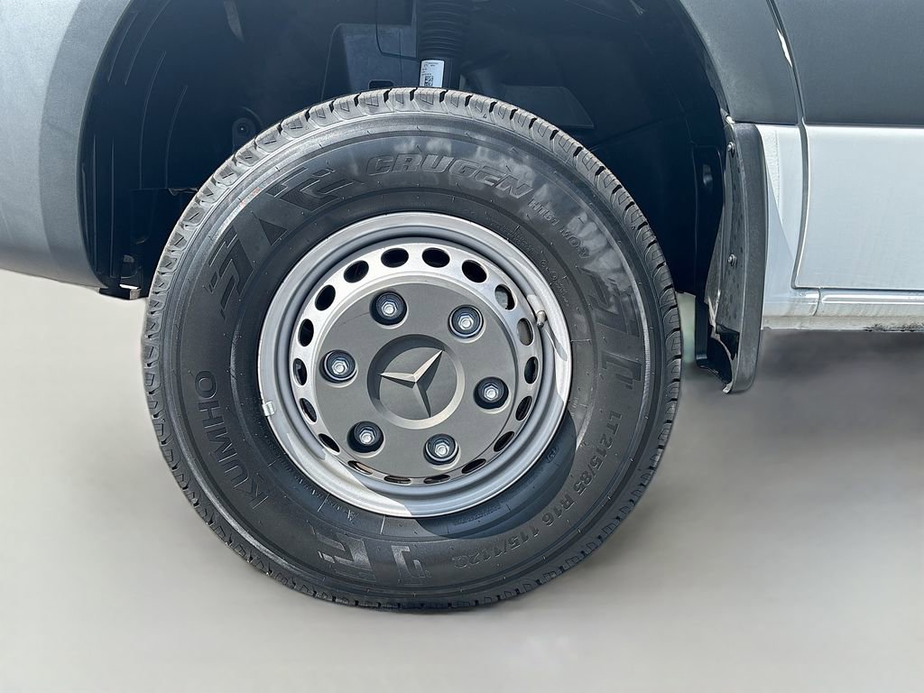 Used 2023 Mercedes-Benz Sprinter 3500 w/ Acoustic Package image 11