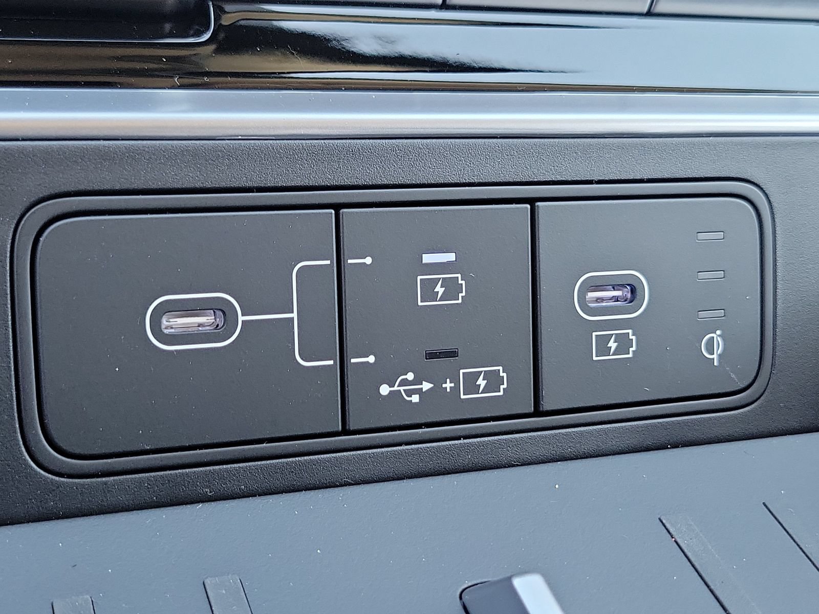 New 2026 Hyundai Santa Fe SEL FWD image 15