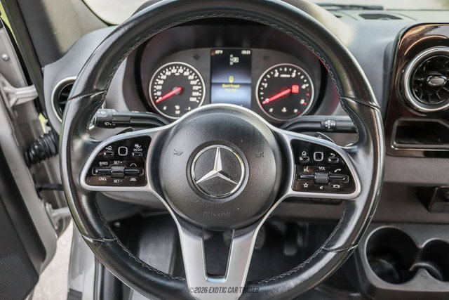 Used 2023 Mercedes-Benz Sprinter 2500 image 23