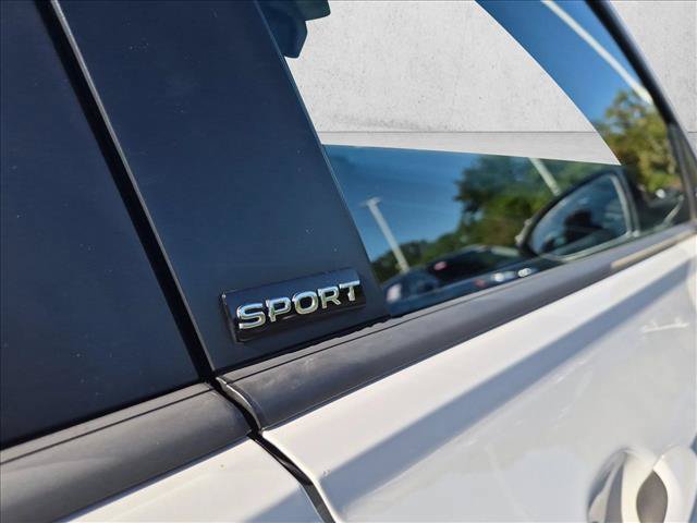 Used 2025 Volkswagen Jetta Sport FWD image 28