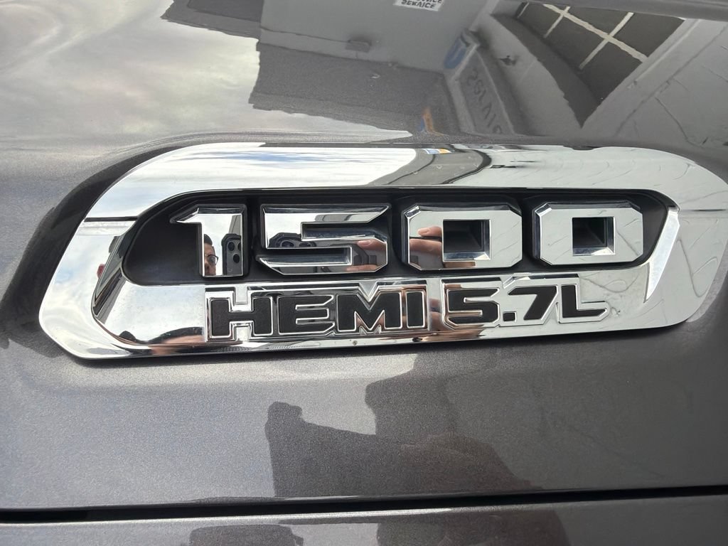 Used 2022 RAM 1500 Laramie RWD image 3