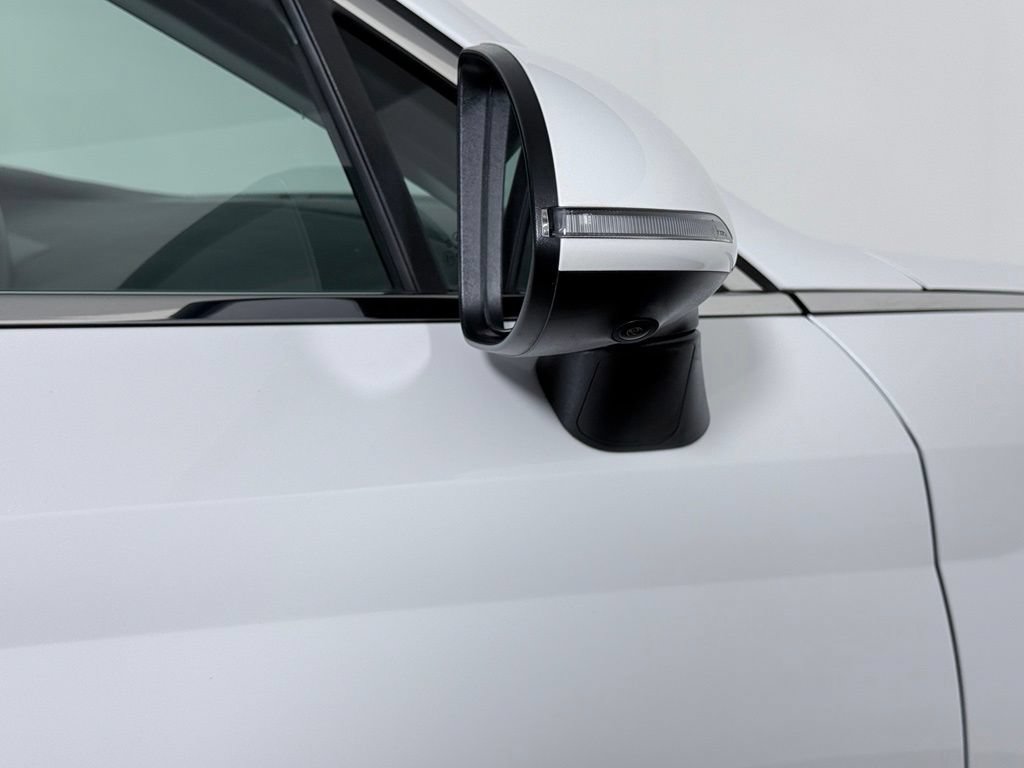 Used 2020 Hyundai Sonata Limited FWD image 11