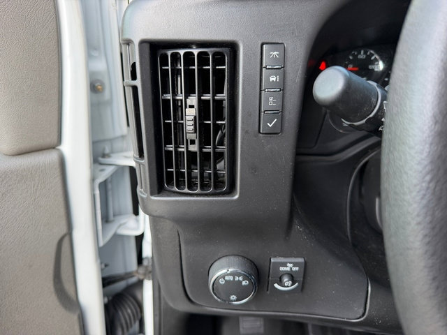 Used 2025 GMC Savana 2500 w/ Driver Convenience Package RWD image 23