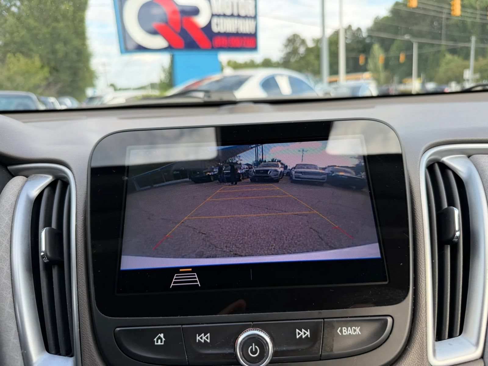 Used 2019 Chevrolet Malibu LS w/ Driver Confidence Package II FWD image 16