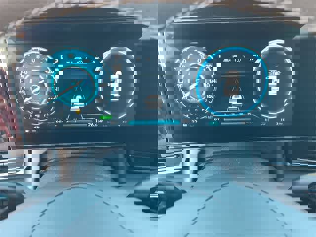 Certified 2025 Hyundai Elantra SEL image 20