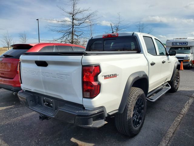 Used 2024 Chevrolet Colorado Trail Boss w/ Technology Package AWD/4WD image 3