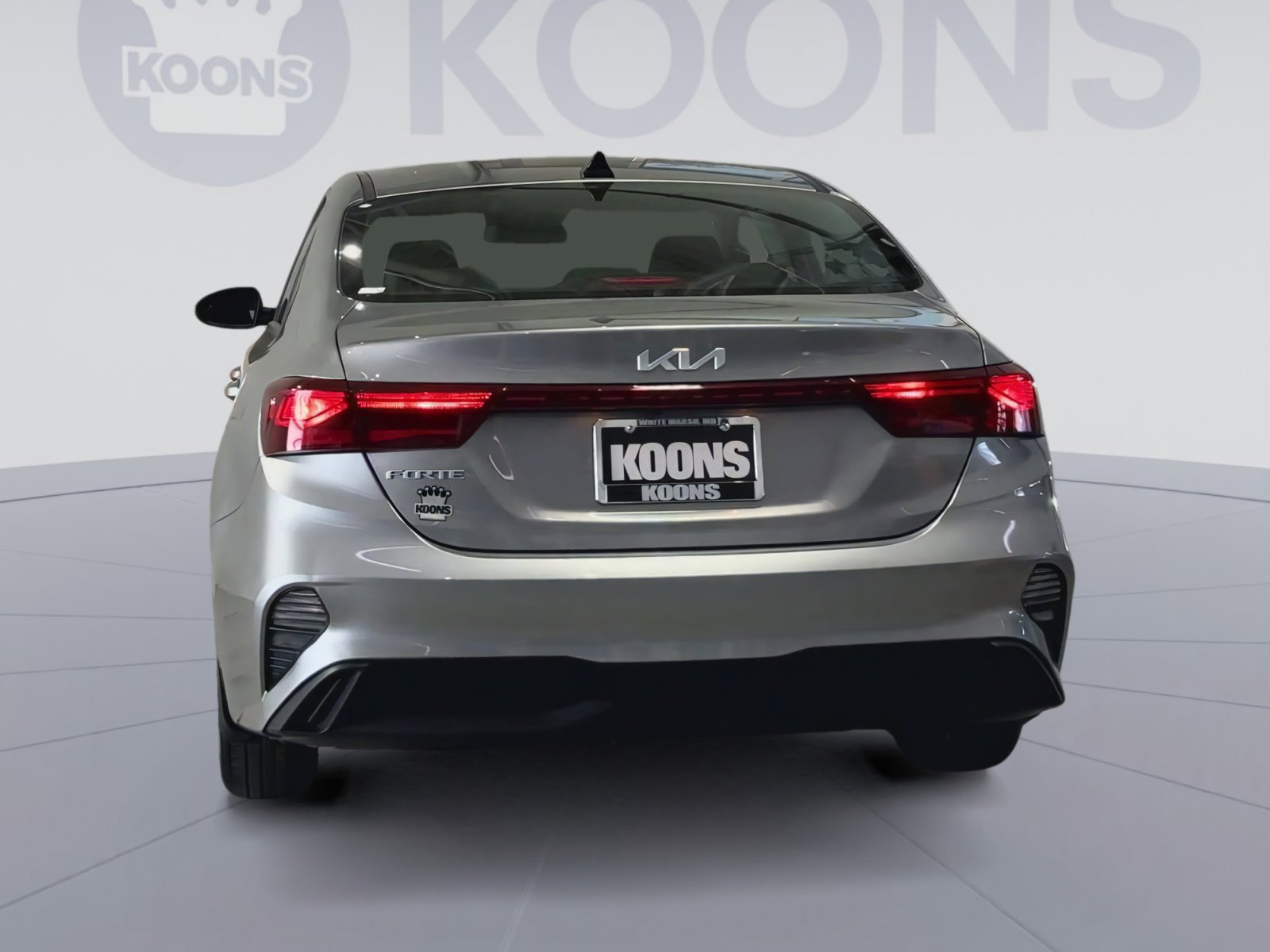 Used 2023 Kia Forte LXS w/ LXS Technology Package FWD image 10