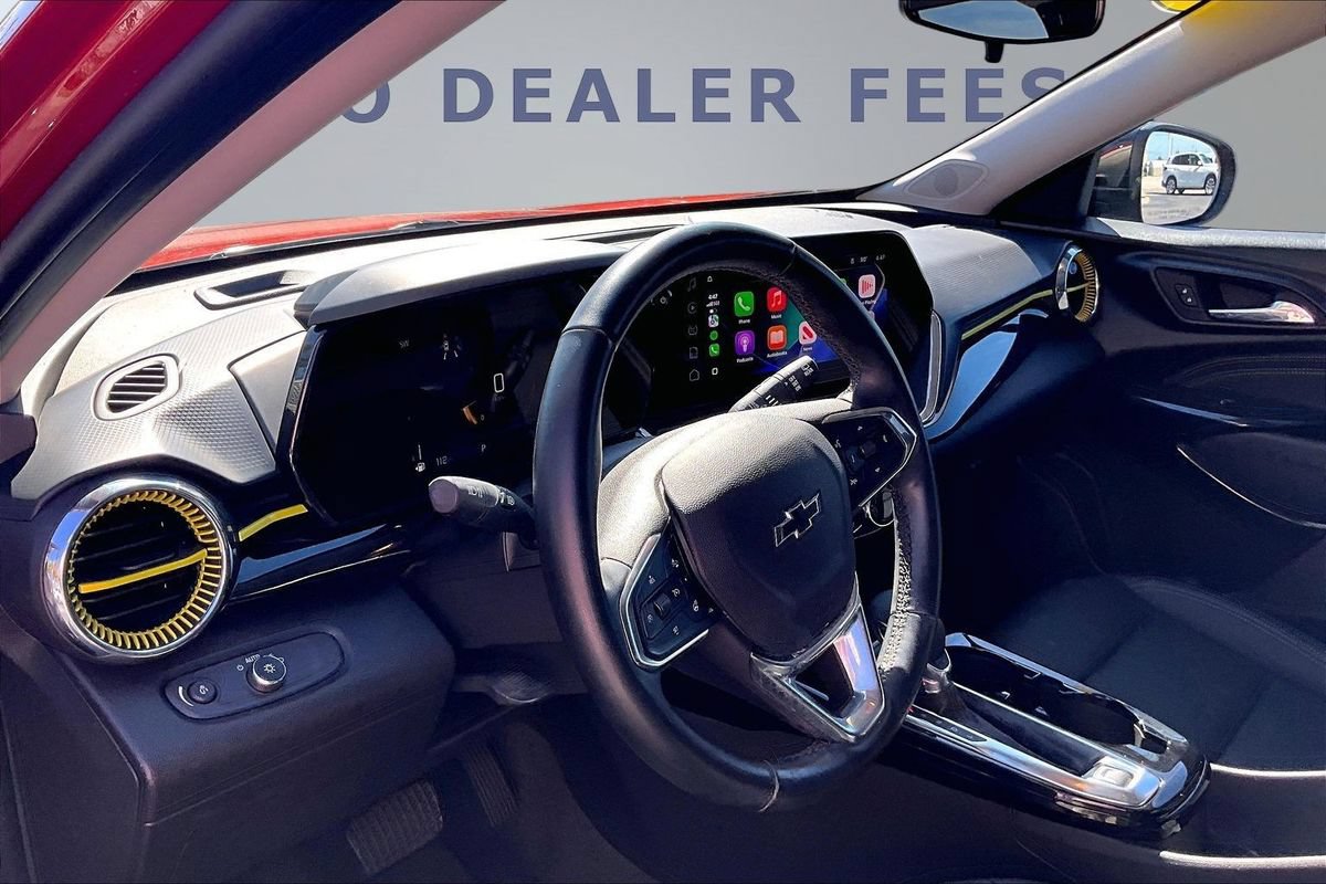 Used 2024 Chevrolet Trax ACTIV w/ Driver Confidence Package FWD image 17