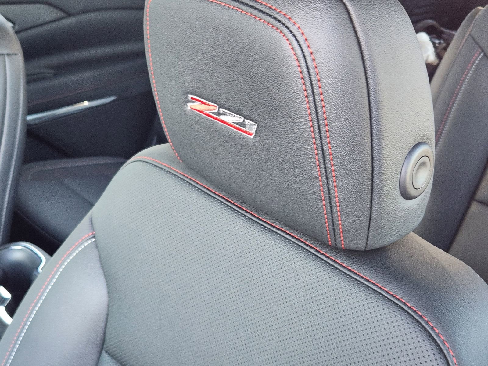 New 2026 Chevrolet Traverse Z71 image 15