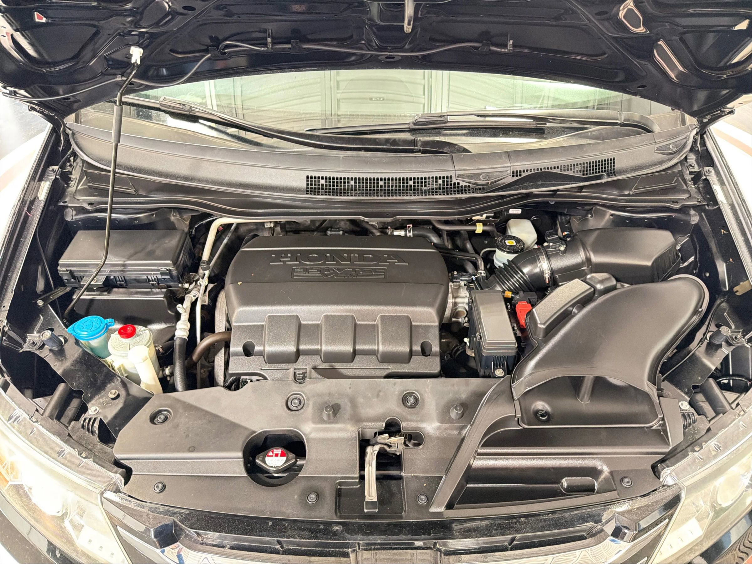 Used 2015 Honda Odyssey EX-L image 11