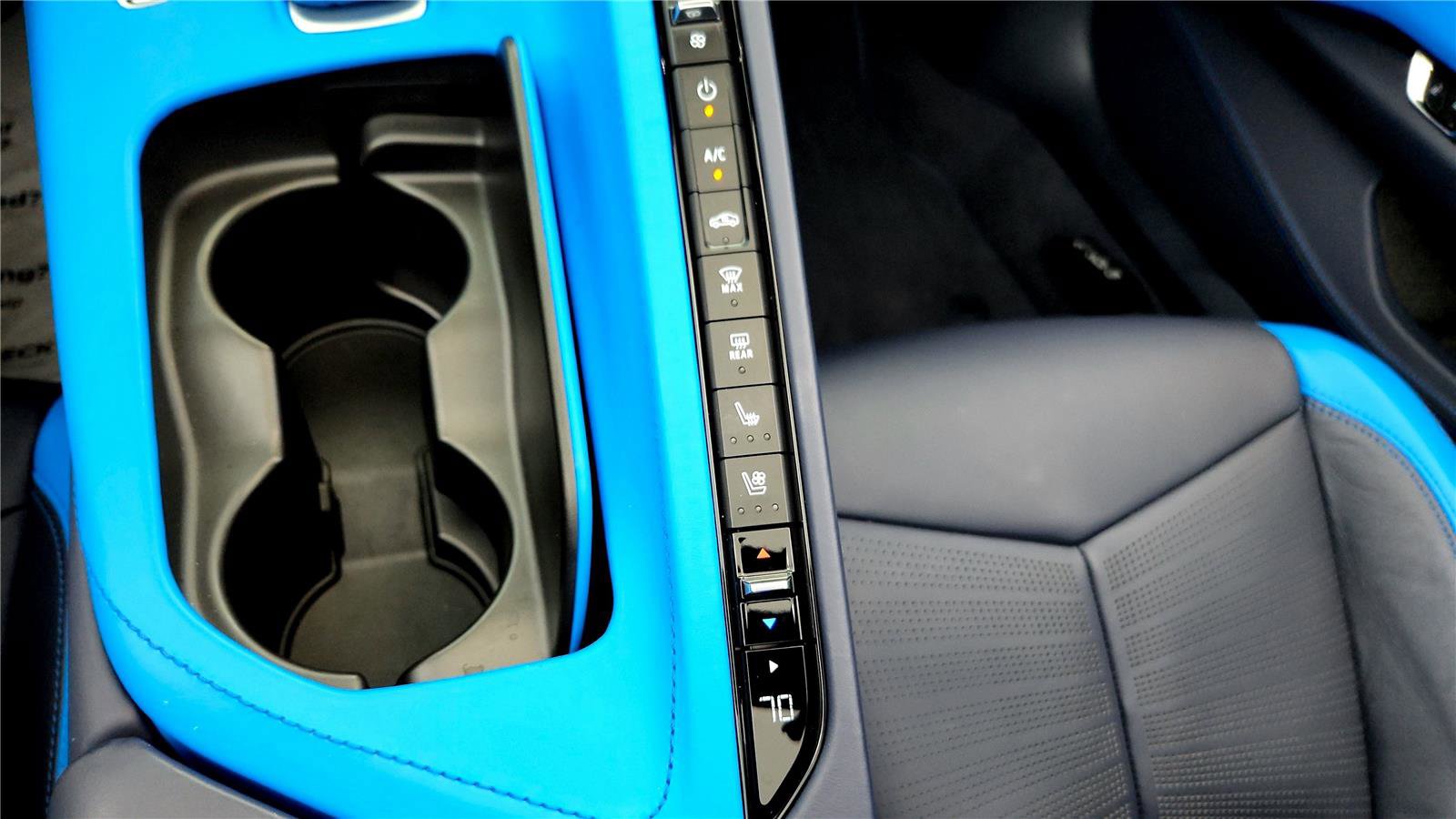 Used 2023 Chevrolet Corvette Stingray Premium Conv w/ 3LT RWD image 33