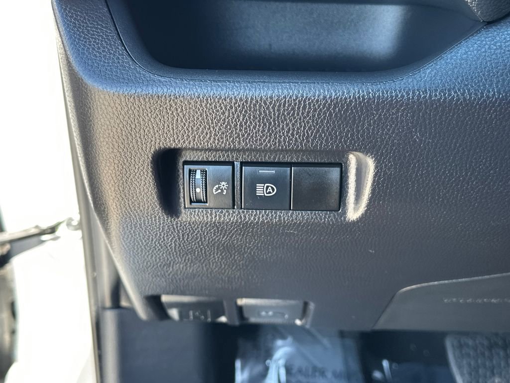 Certified 2025 Toyota RAV4 LE image 18