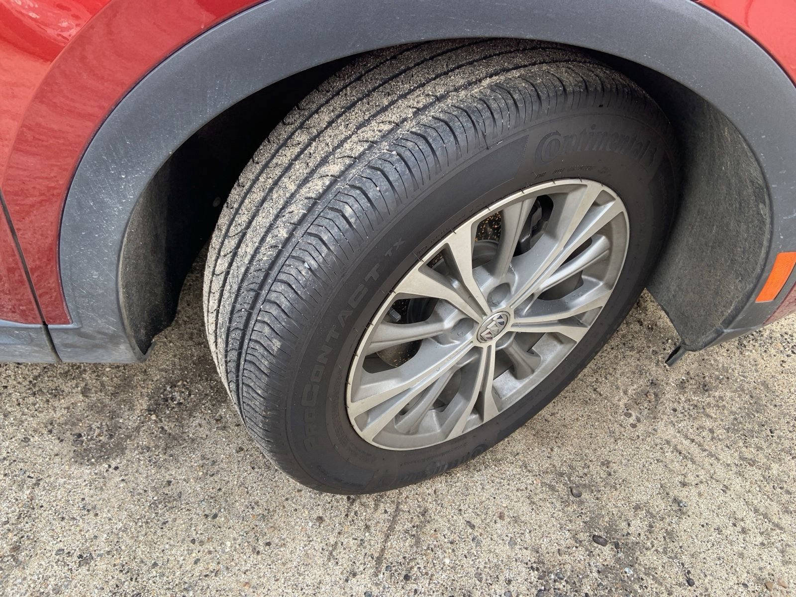 Used 2023 Buick Envision Preferred image 7