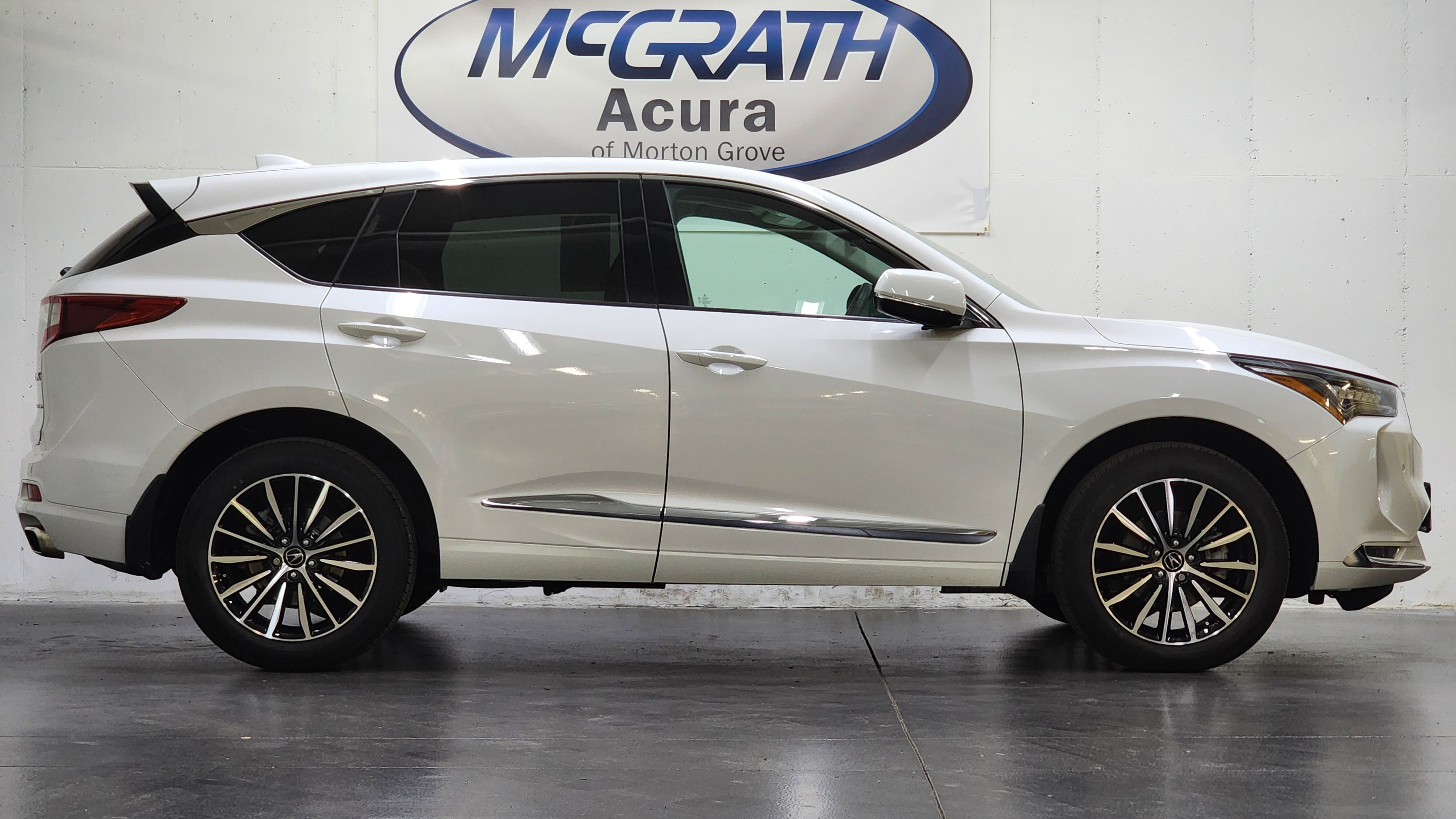 Certified 2026 Acura RDX w/ Advance Package AWD/4WD image 6