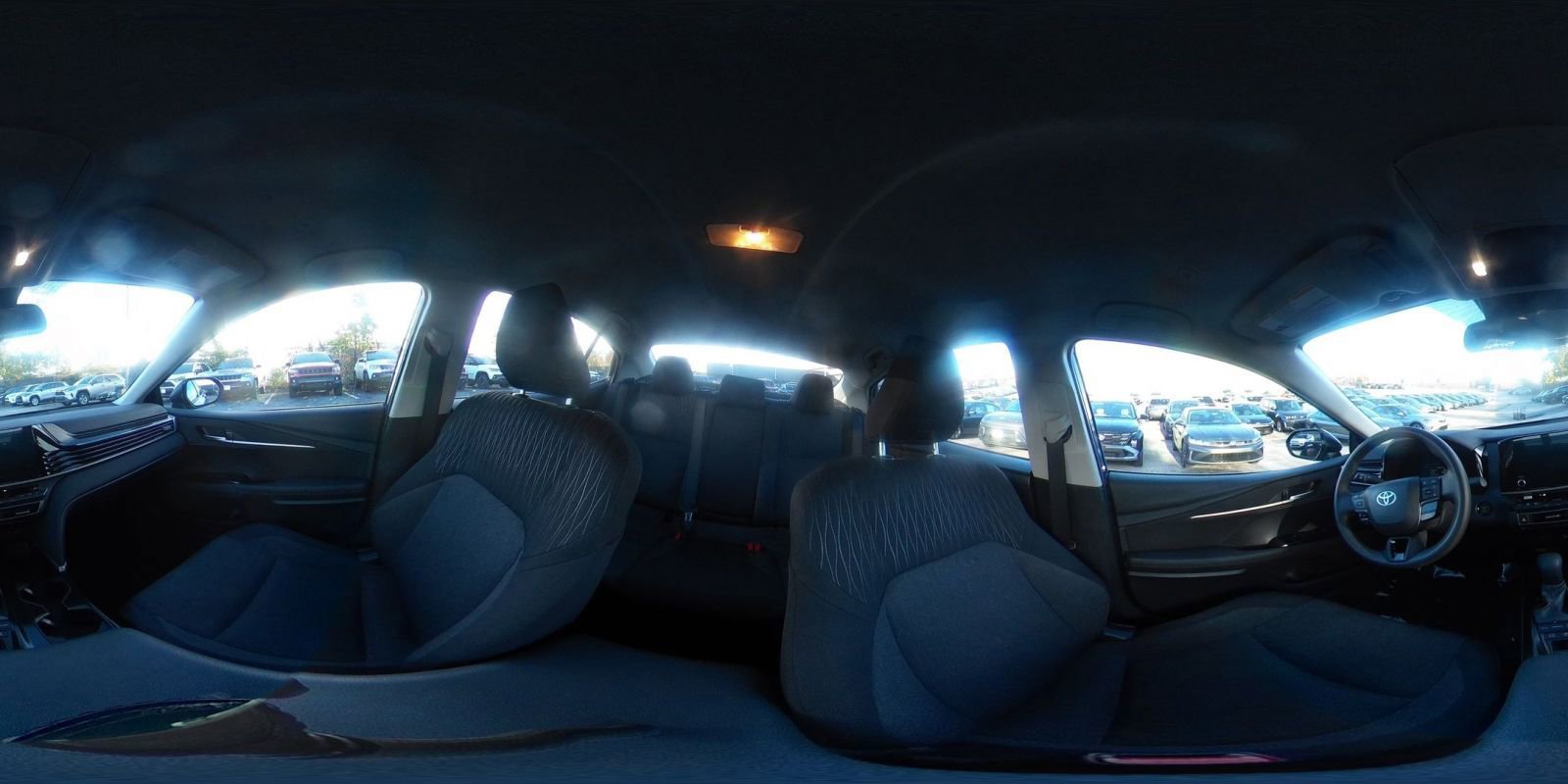 Used 2025 Toyota Camry LE image 41