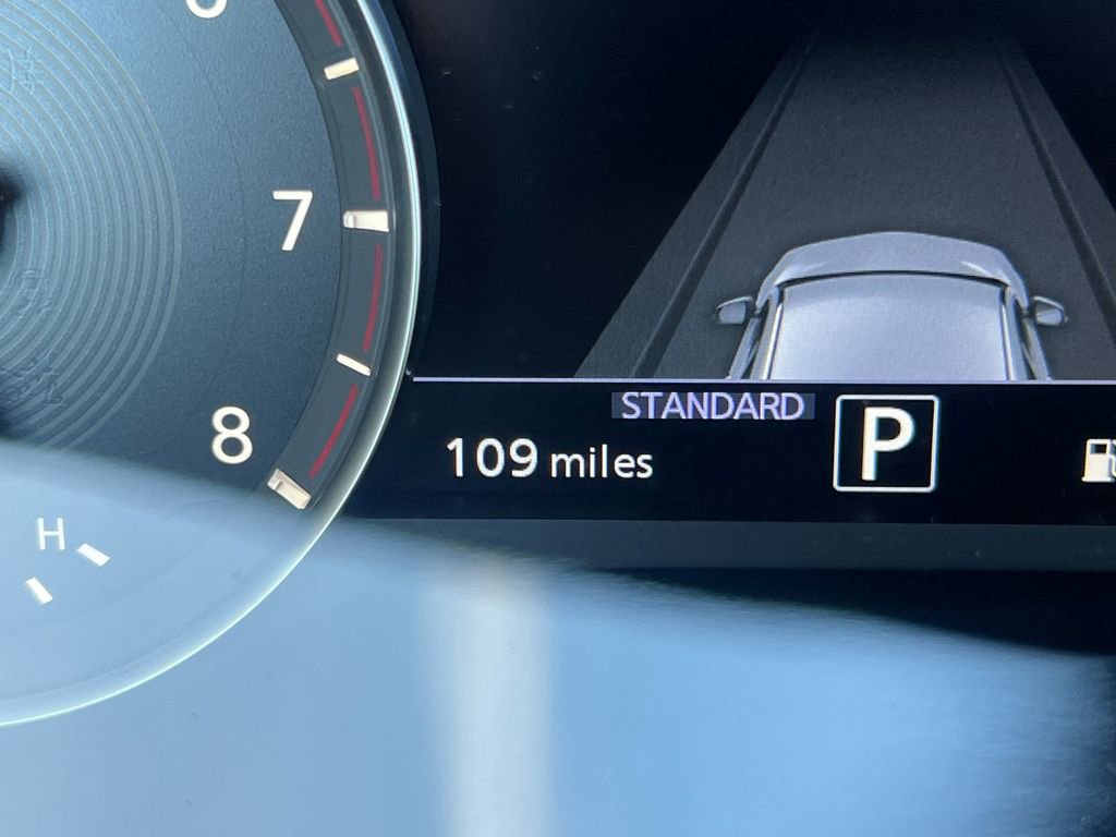 Used 2025 INFINITI QX50 Sport image 26