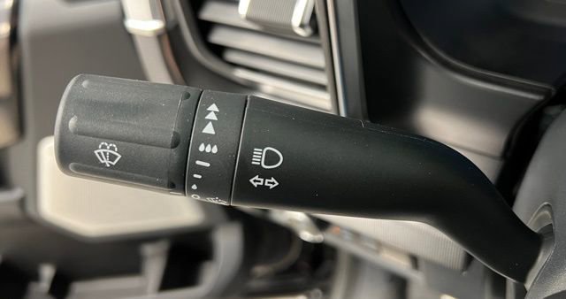 Used 2024 Ford F350 Platinum image 31