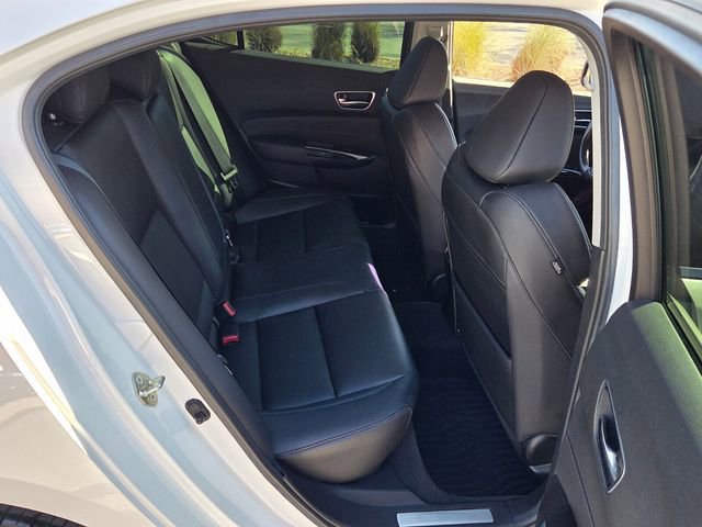 Used 2020 Acura TLX image 16