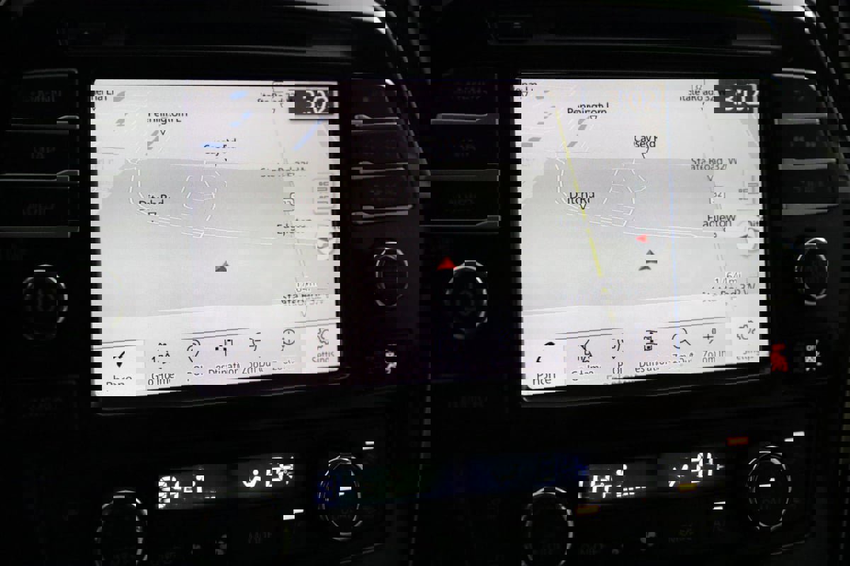 Used 2019 Nissan Maxima 3.5 SV w/ Floor Mat Group image 9