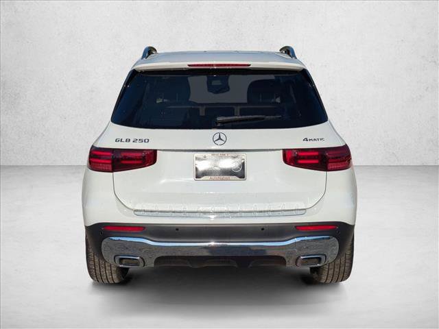 New 2026 Mercedes-Benz GLB 250 4MATIC image 8