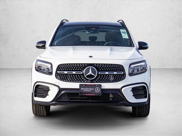 Certified 2026 Mercedes-Benz GLB 250 4MATIC image 2