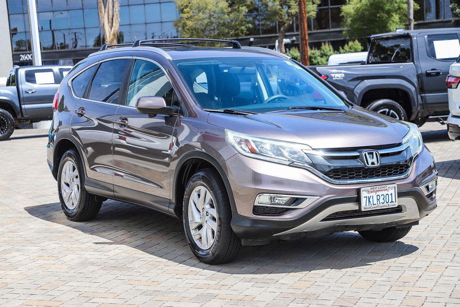 Used 2015 Honda CR-V EX image 3
