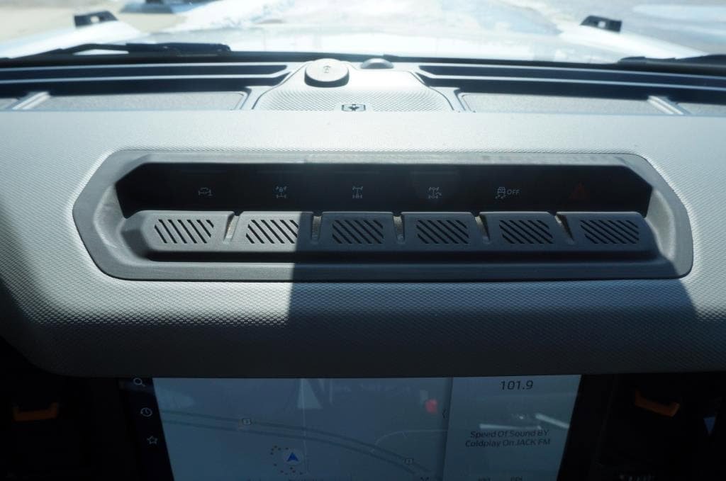 Used 2023 Ford Bronco Badlands image 14