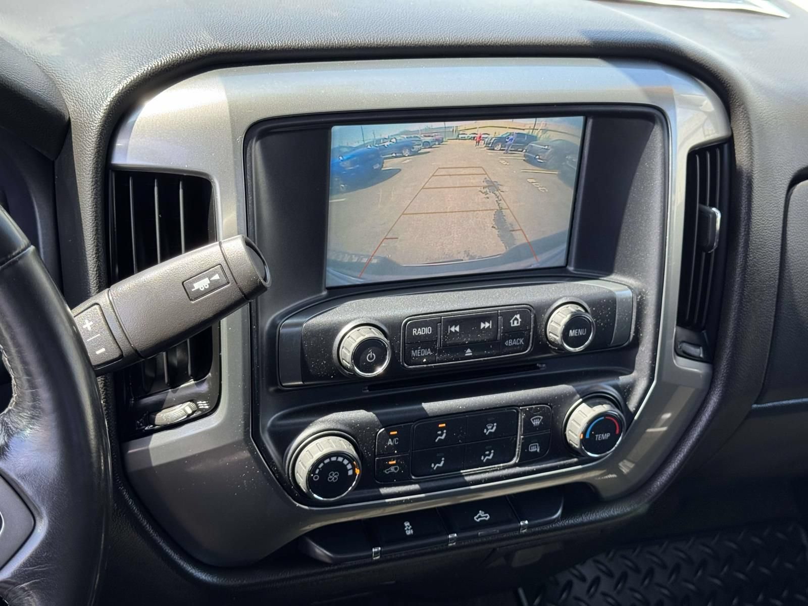 Used 2018 Chevrolet Silverado 1500 LT AWD/4WD image 4