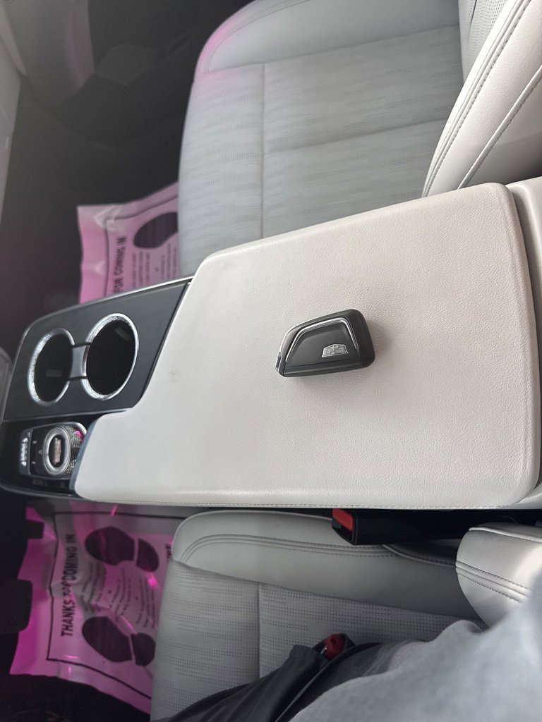 Used 2023 Cadillac Lyriq 2WD image 36