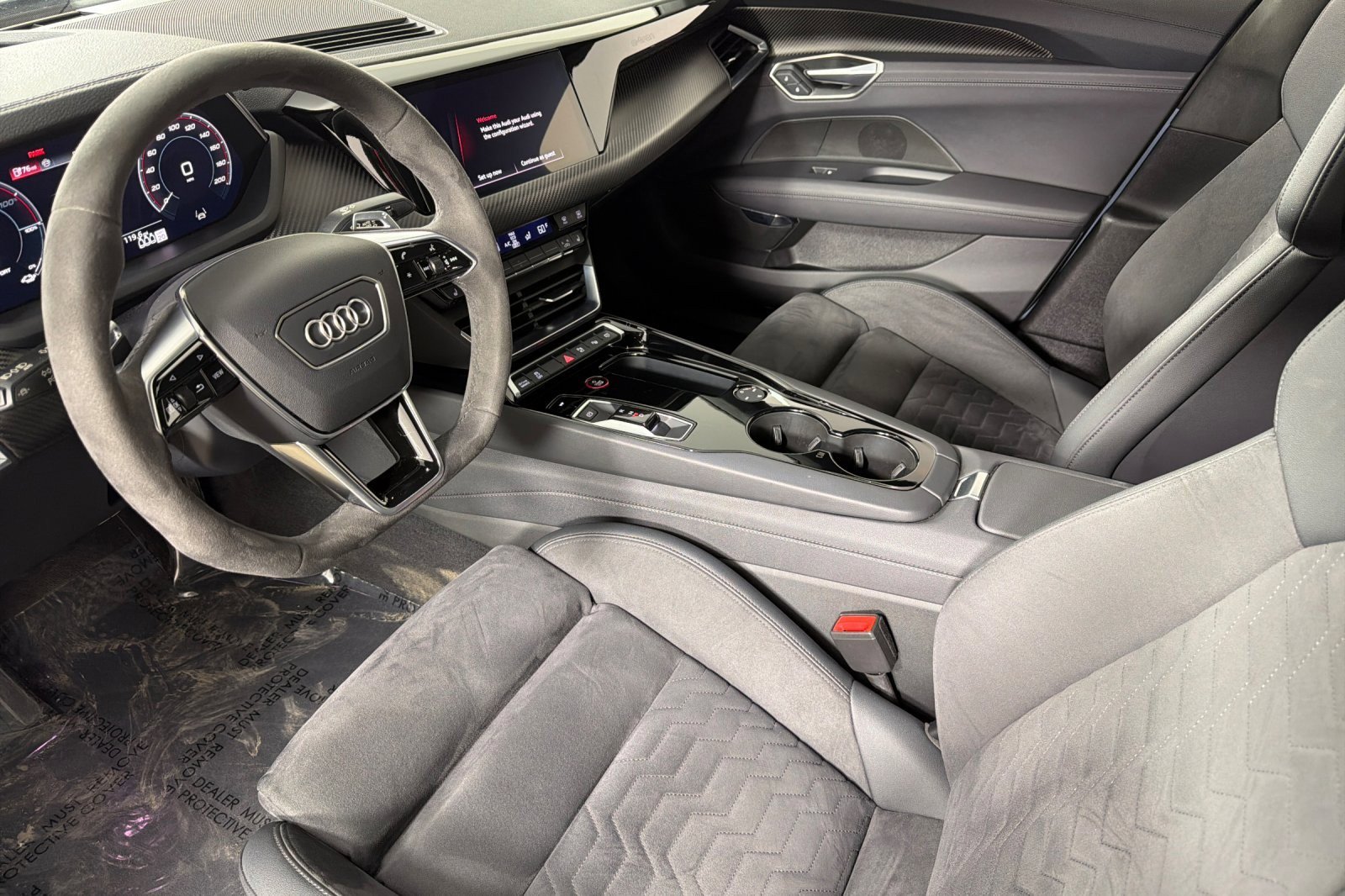 Used 2024 Audi e-tron GT Prestige image 9