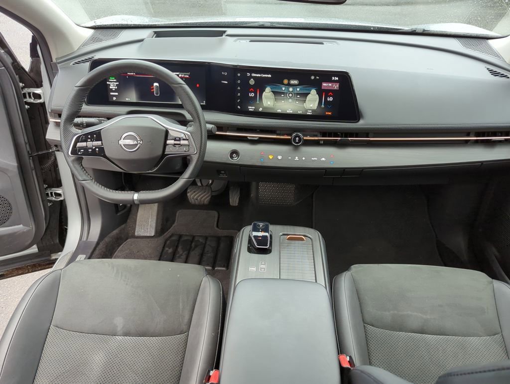Used 2024 Nissan Ariya AWD image 22