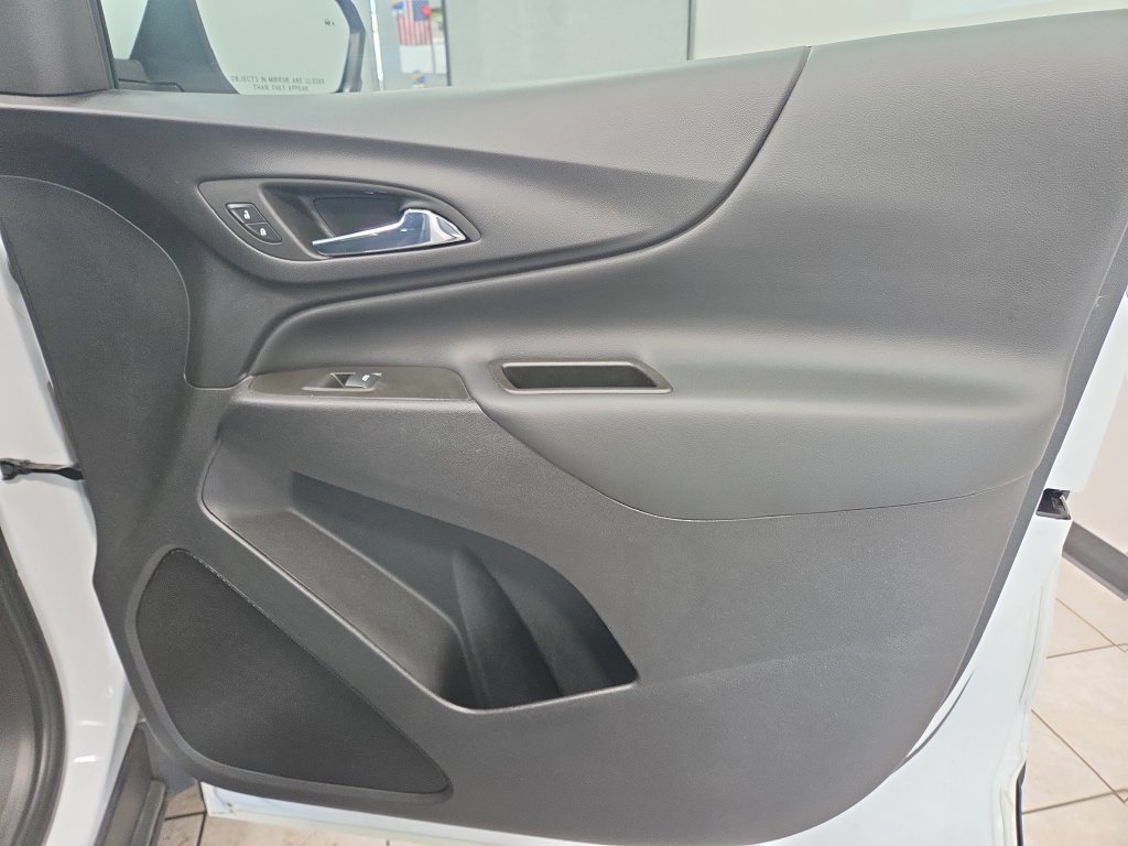 Used 2024 Chevrolet Equinox LT AWD/4WD image 20