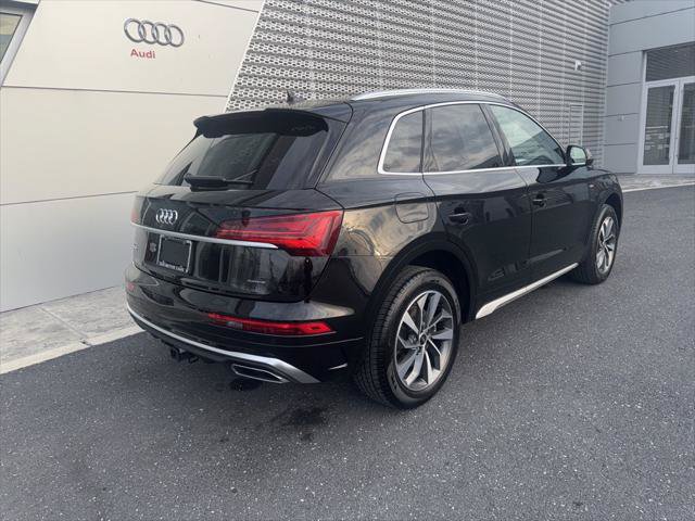 Certified 2025 Audi Q5 2.0T Premium Plus w/ Premium Plus Package AWD/4WD image 11