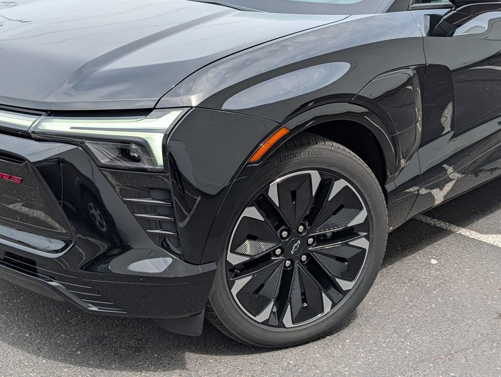 Used 2025 Chevrolet Blazer EV RS AWD/4WD image 27