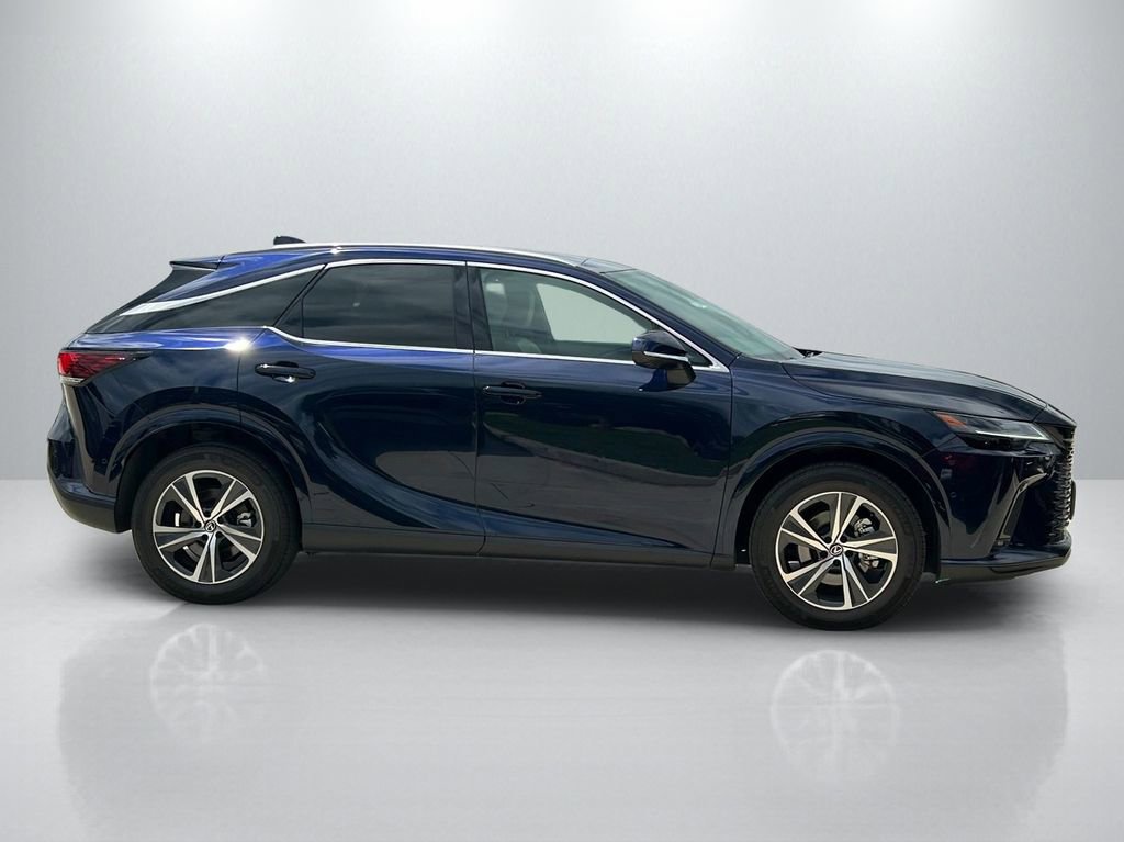 Used 2023 Lexus RX 350 w/ Accessory Package (P3) AWD/4WD image 4