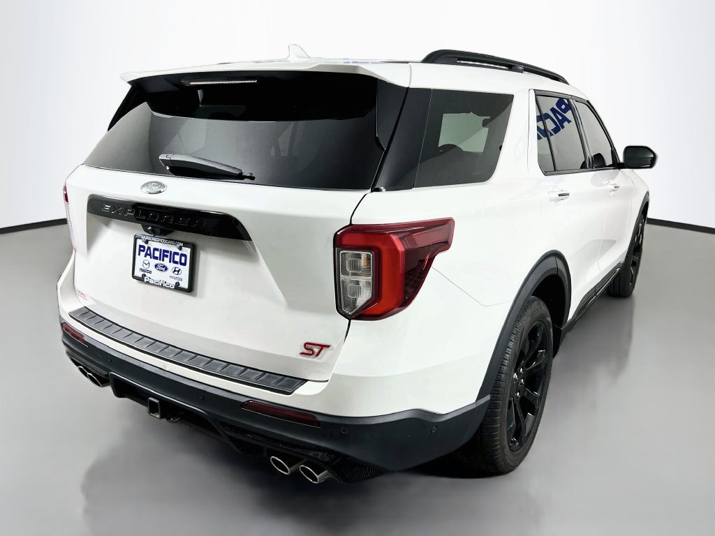 Certified 2022 Ford Explorer ST w/ Equipment Group 401A AWD/4WD image 7