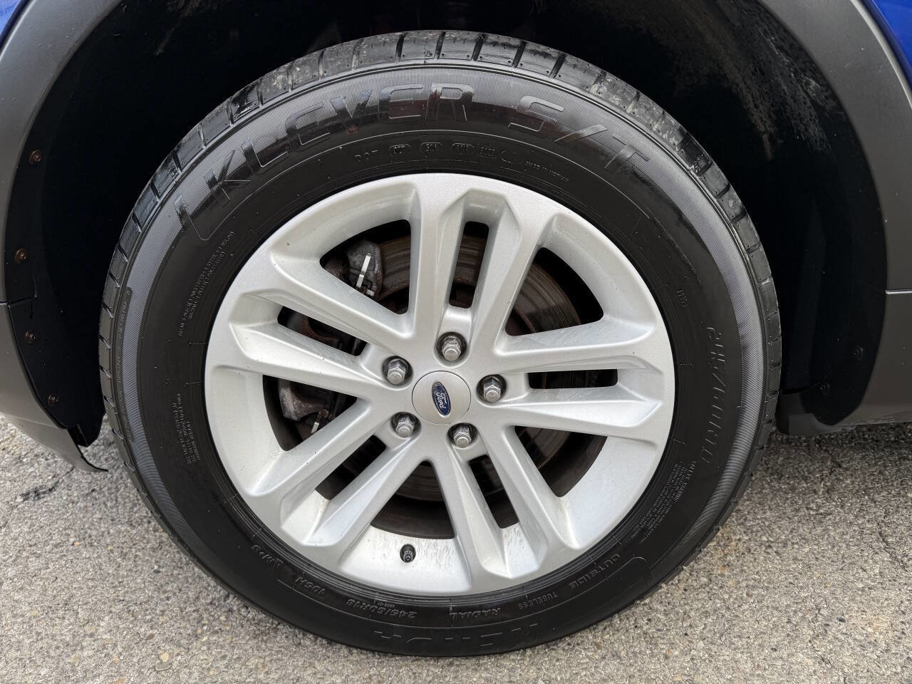 Used 2014 Ford Explorer XLT w/ Equipment Group 202A image 18