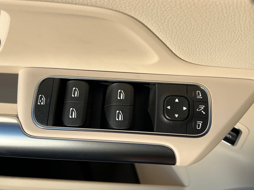 New 2026 Mercedes-Benz GLA 250 4MATIC image 11