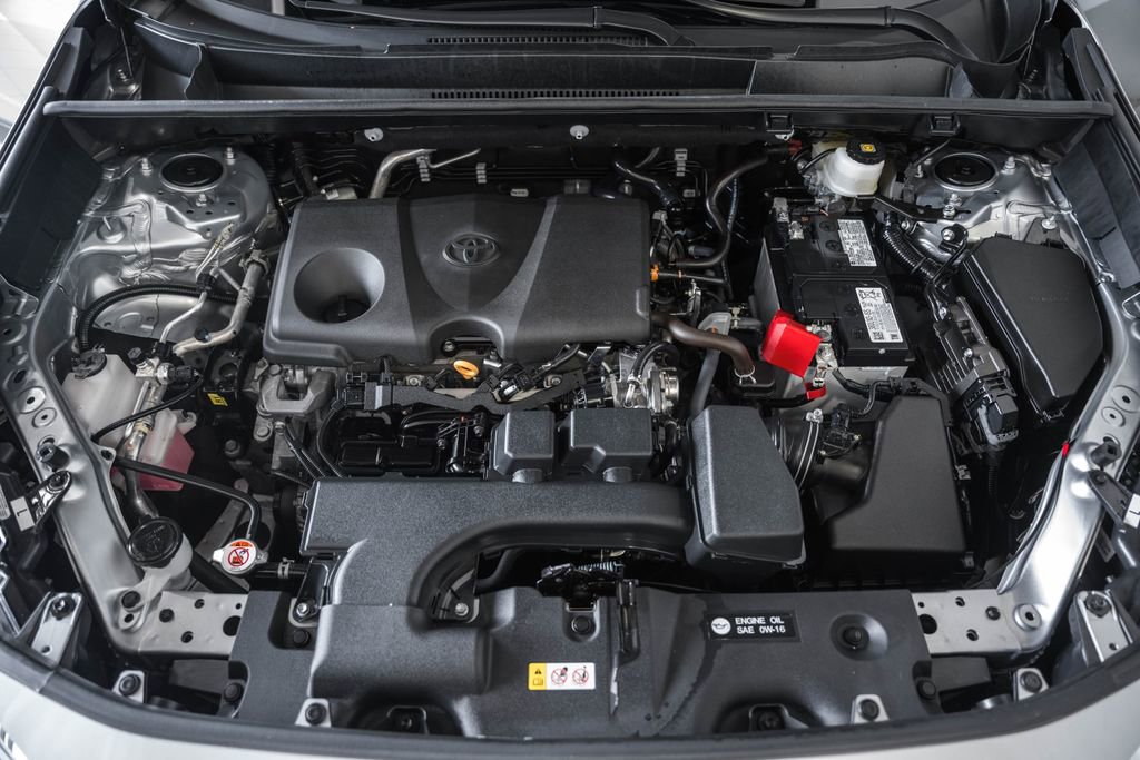 Used 2025 Toyota RAV4 LE image 16